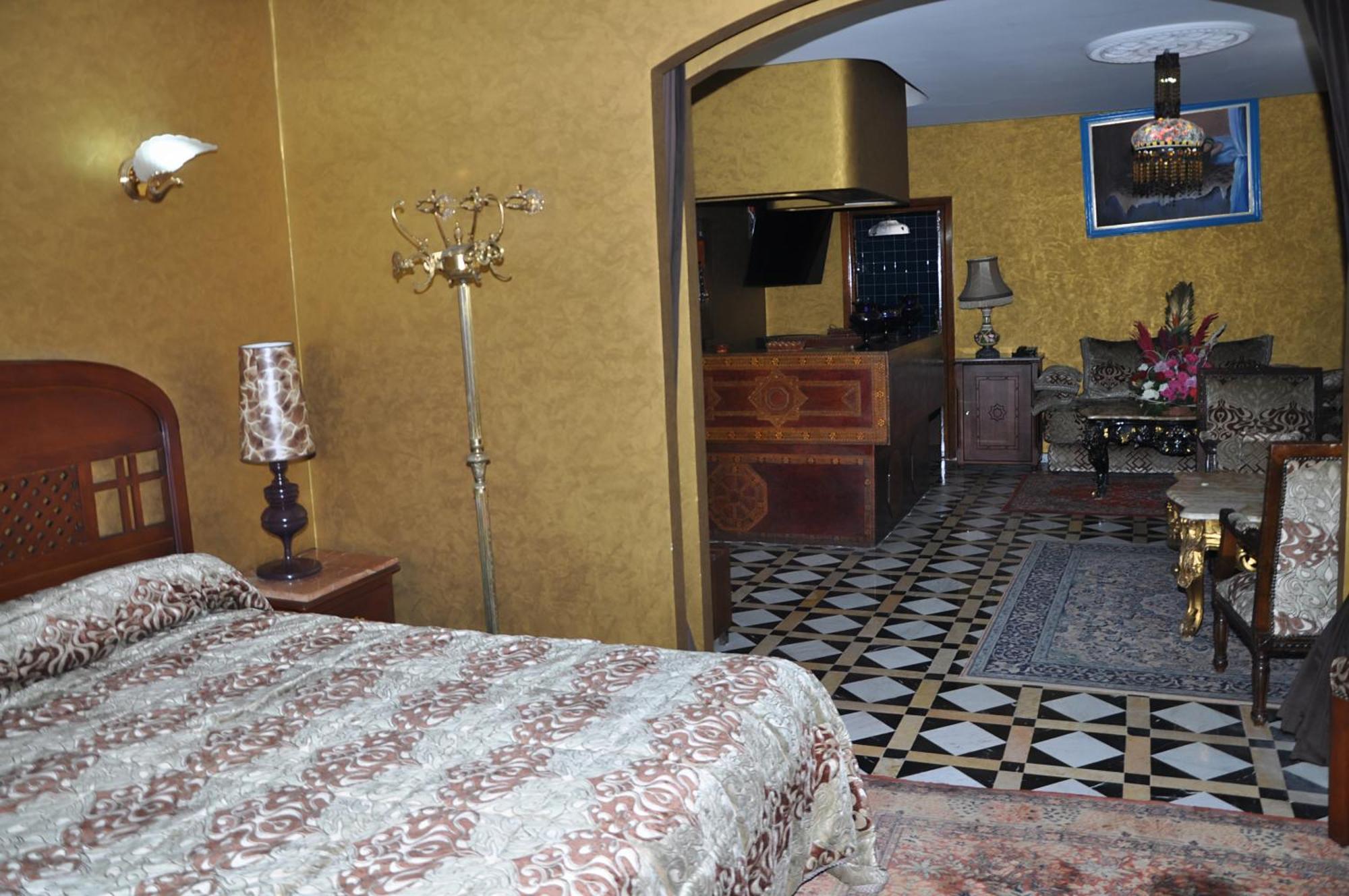 فندق Transatlantique 4*