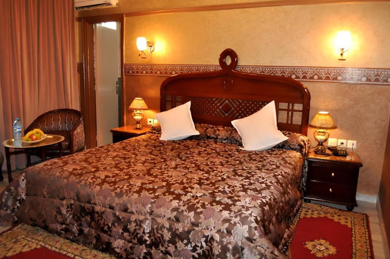 فندق Transatlantique 4*